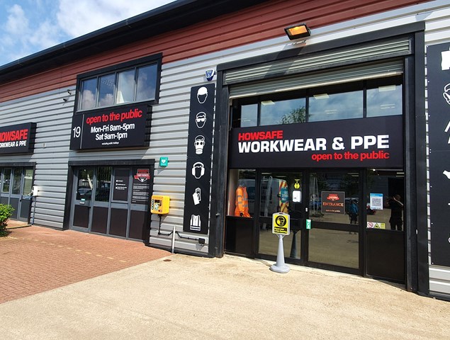 Howsafe Workwear signs main view