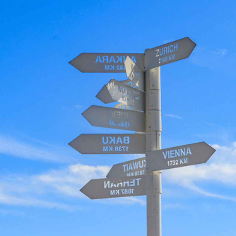 The Complete Guide to Wayfinding & Directional Signage