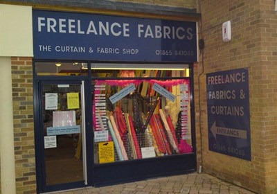Freelance Fabrics Exterior Signage Vinyl Text Applied To Aluminium Composite Oxford