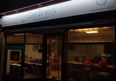 Fascia (Flex Face Sign) For Our Customer @ Gardiners Opticians By Signs Express Aylesbury