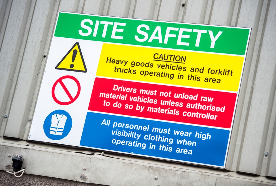 Healthy & Safety Signs