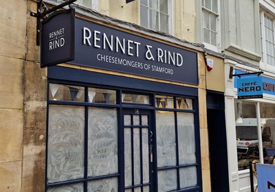 Rennet & Rind shop signage Stamford by Signs Express Peterborough