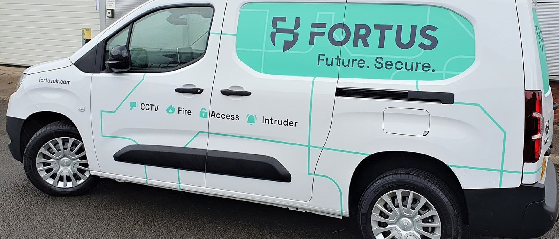 Fortus Llc Van Graphics Installed For Fortus’ New National Fleet