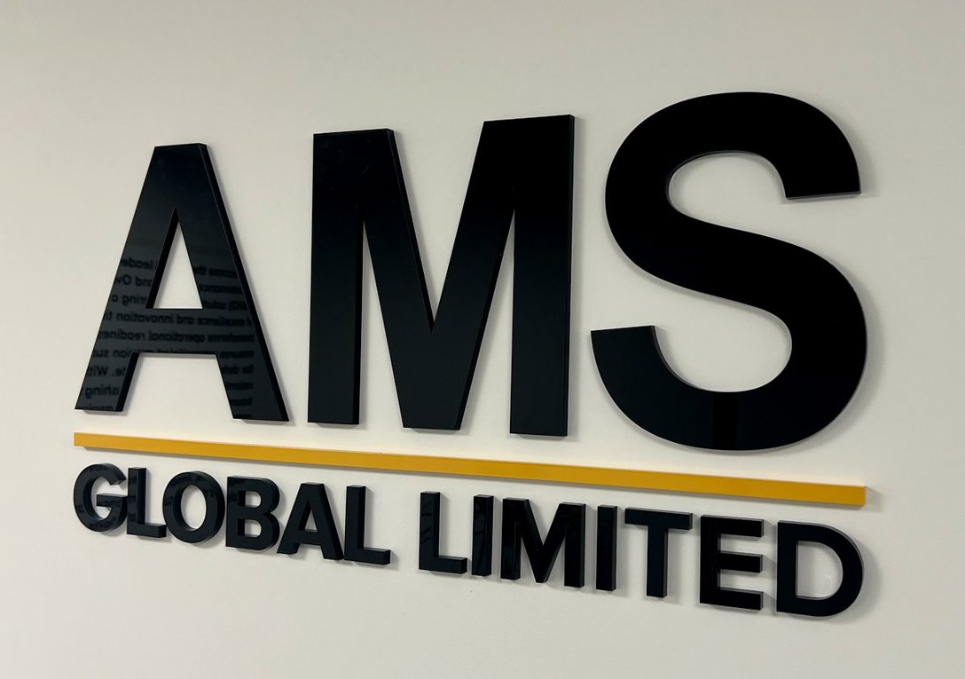 10mm Acrylic Letters In Black & Yellow 