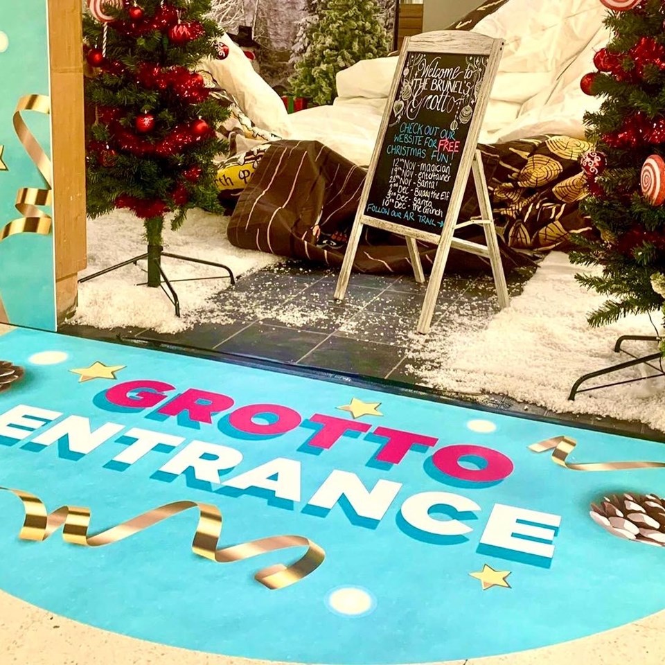 Grotto Entrance Christmas Floor Graphic In Swindon (Signs Express Swindon)