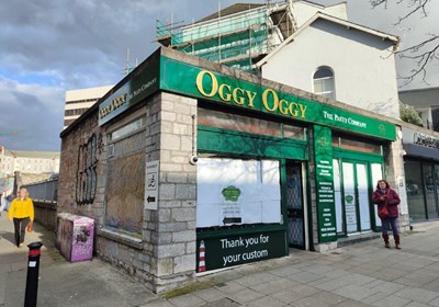 Shop Front Oggy Oggy Plymouth
