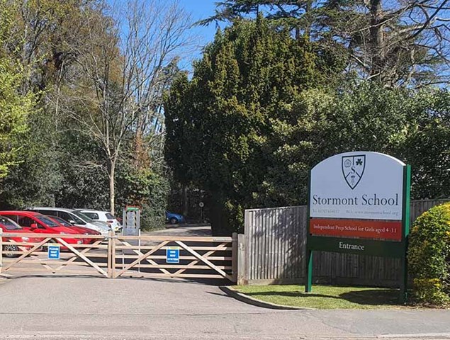 Hertfordshire Independant Prep School Entrance Signs By Signs Express Harlow 810X575
