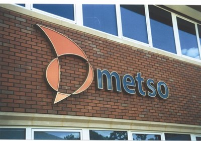 Metso Exterior Building Sign Reading