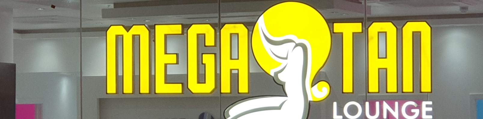 Mega Tan Lounge Loughton Illuminated Fascia By Signs Express Harlow