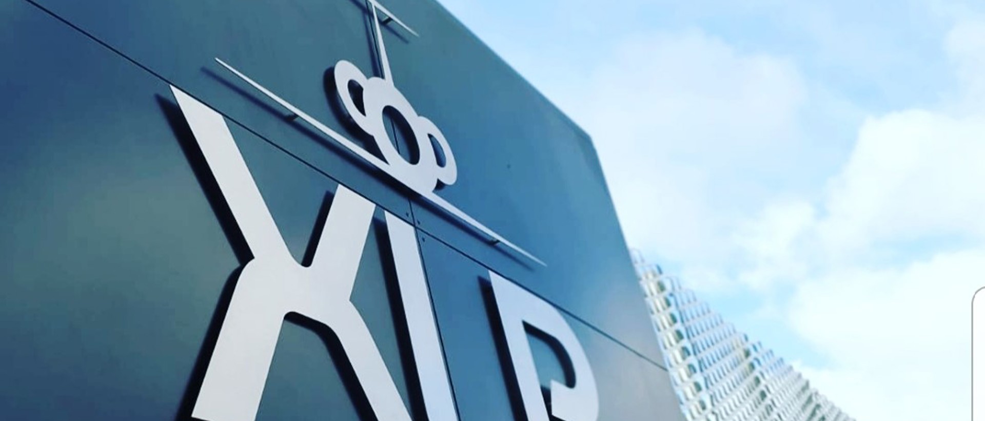 Flat cut lettering & logos