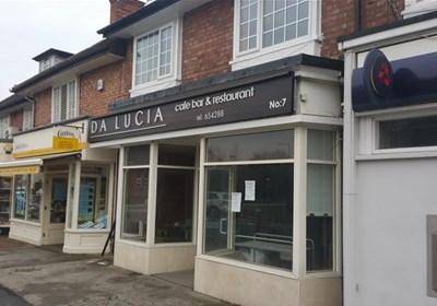 Da Lucia Shop Frton Sign Hull