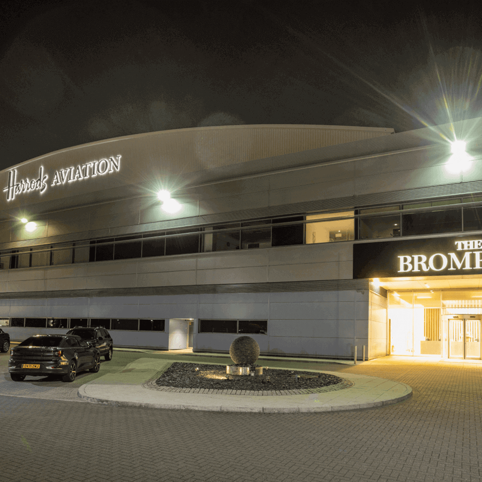 Illuminated Signage The Brompton At Harrods Aviation London Stansted Airport