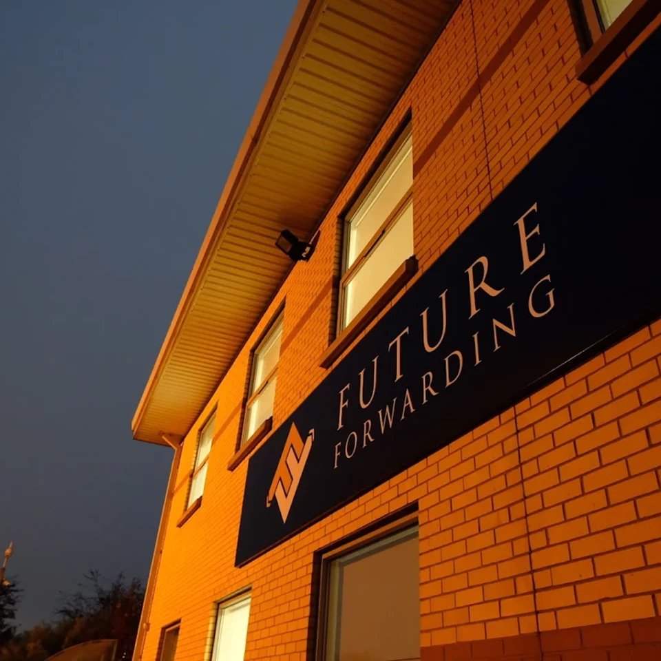 Future Forwarding 1 (1)