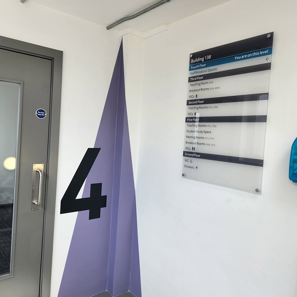 University Of Winchester Wayfinding And Wall Graphics Signs Express Winchester