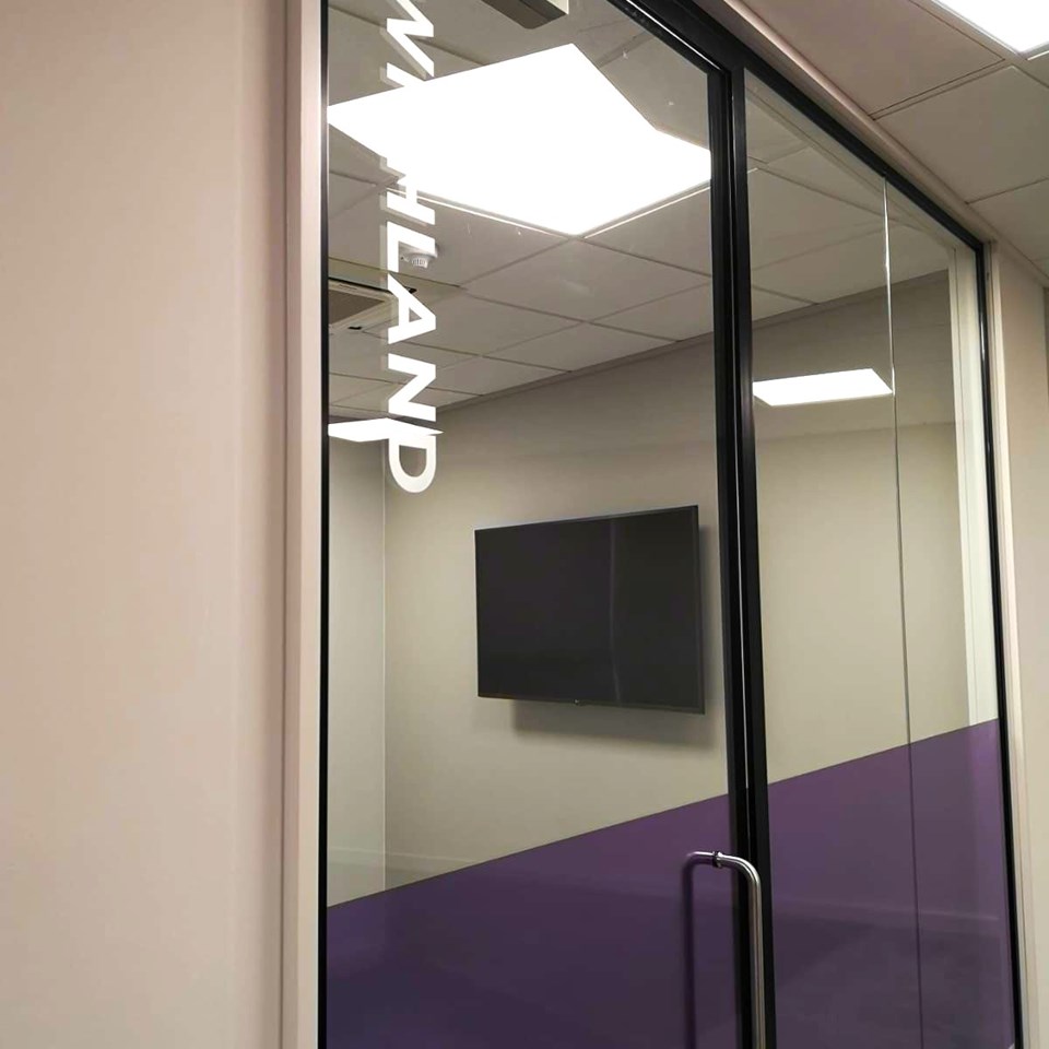 Cad Cut Window Frosting & Digitally Printed Clear Vinyl Fairstone Signs Express Leicester