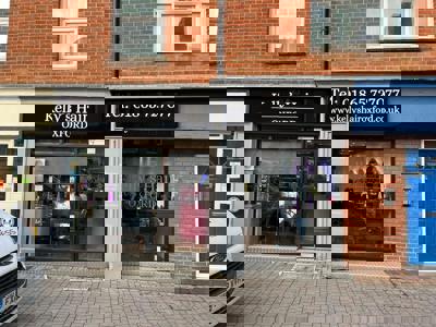 Kelly's Hair Oxford Shop Fascia Rasied Letters Signs Express Oxford