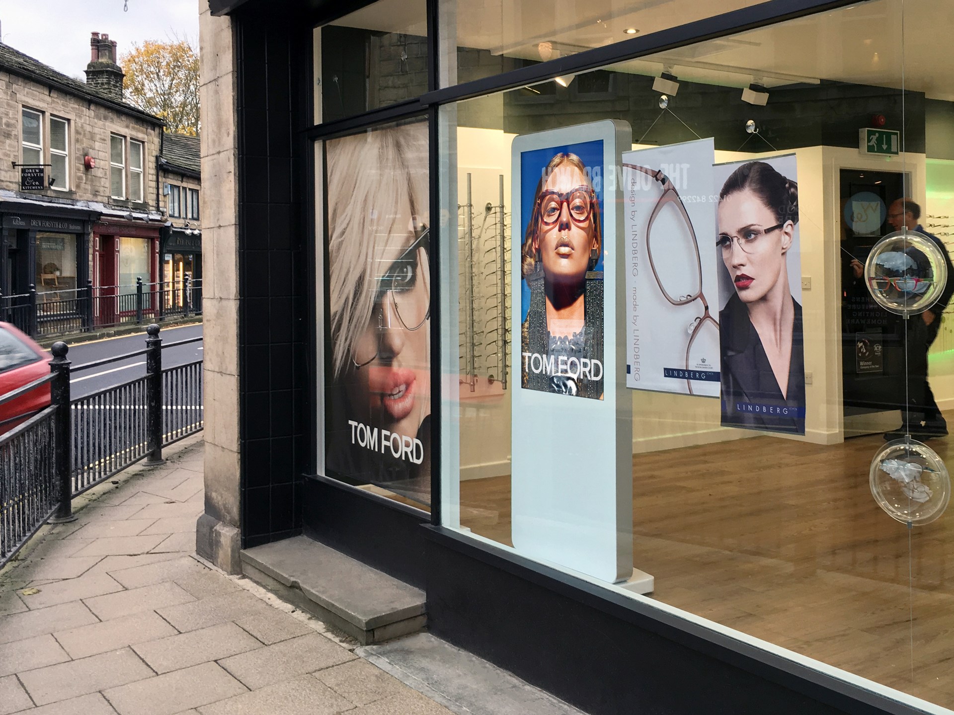 Freestanding Digital Signage