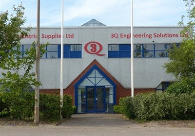 3Q Engineering Solutions Exterior Signage Grimsby