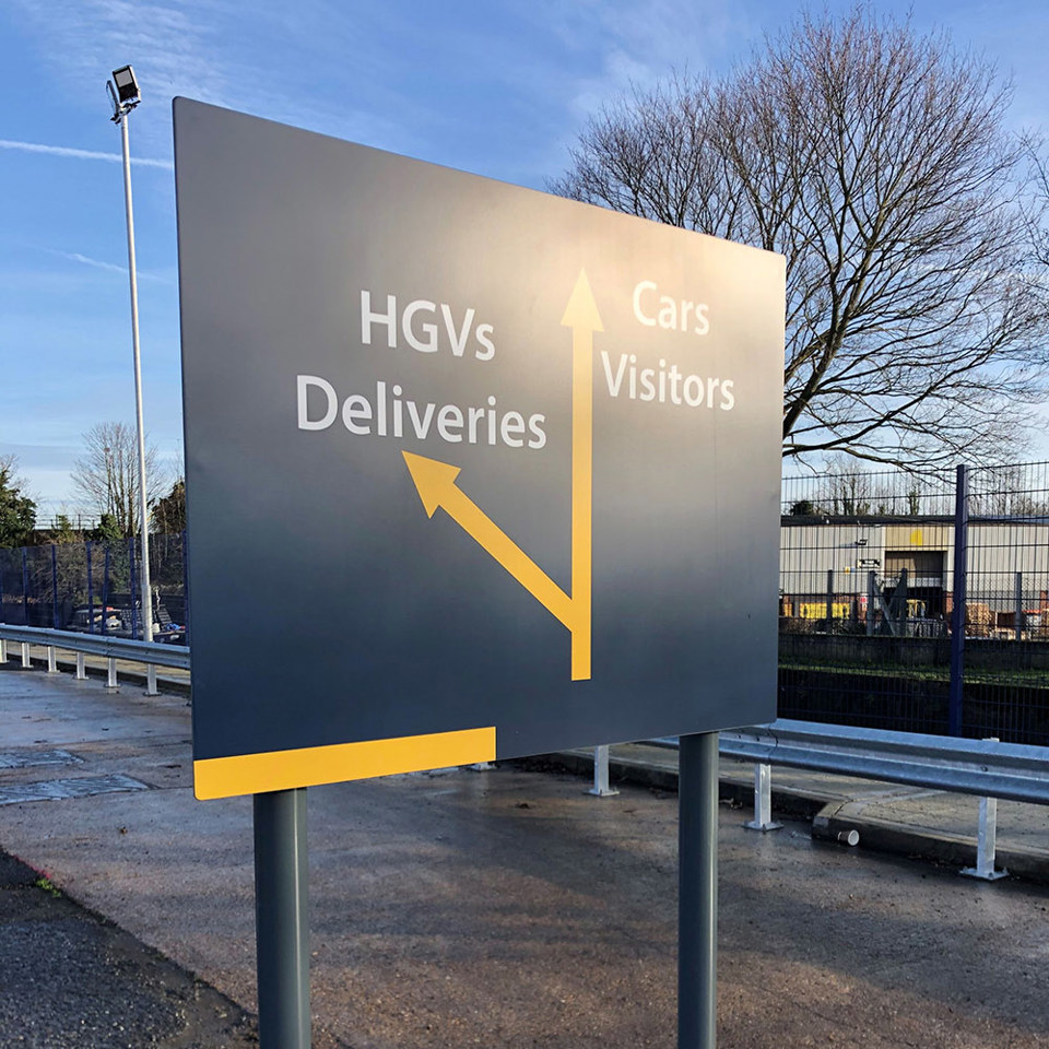 Flow Protection Signage How Signage Improves Traffic Flow in Transport Facilities | Signs Express