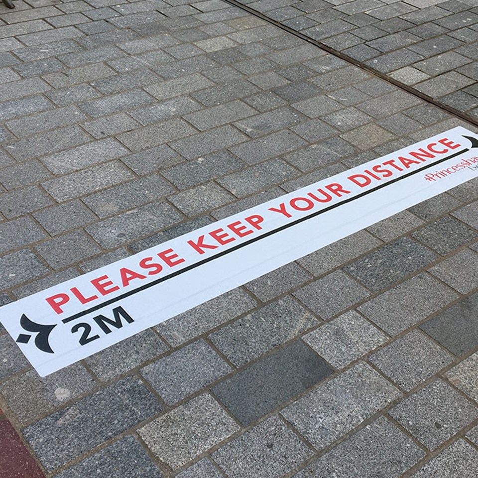 06 Princesshay Covid 19 Social Distancing Floor Graphics May 2020 (24)