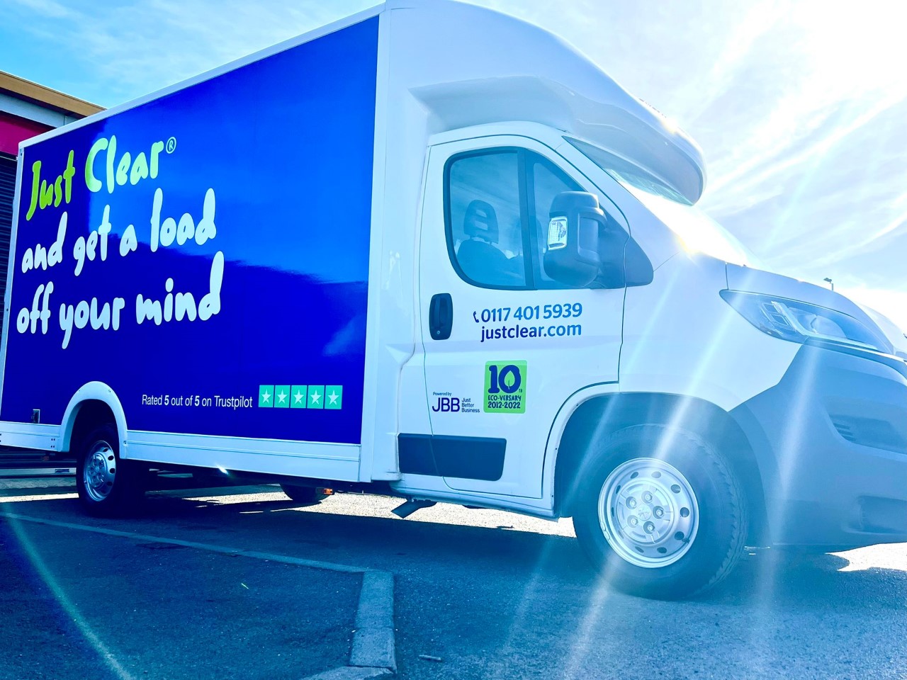 Vehicle Graphics in Bath Signs Express