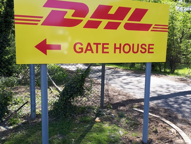 DHL Direction Printed Panel And Posts
