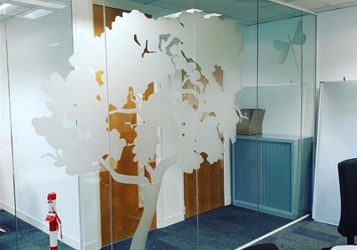 Interior Etched Window Graphics Southampton