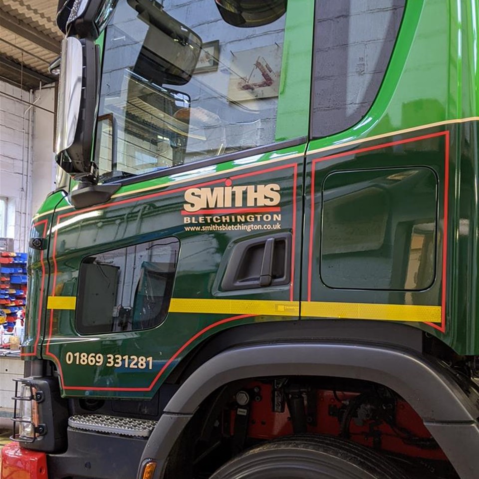Smiths Blethcington Lorry Vehicle Graphics Oxford