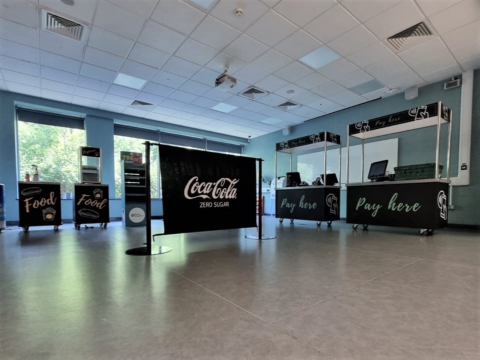 Worcester University Food Emporium Signs Express Worcester