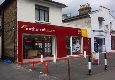 Exterior Sign For Northwood Basildon