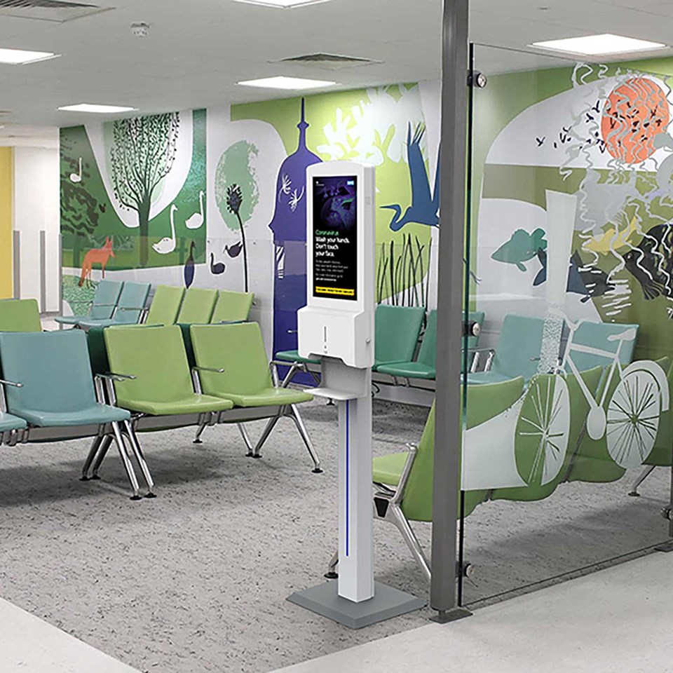 Hand Sanitiser Android Advertising Display Hospital (2)