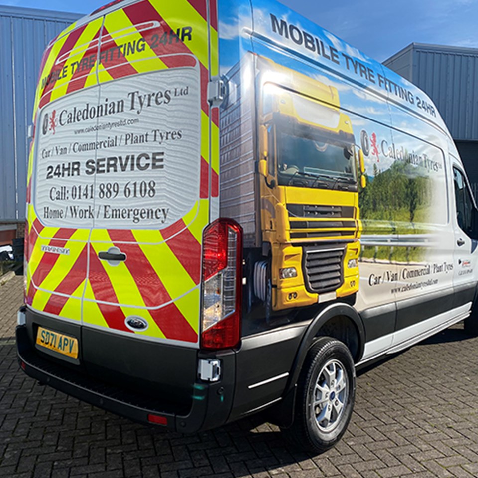 Jumbo3 Vehiclegraphics Fleet Caledoniantyres Sxglasgow