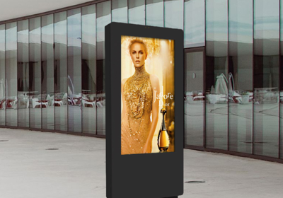 Outdoor Freestanding Digital Screens