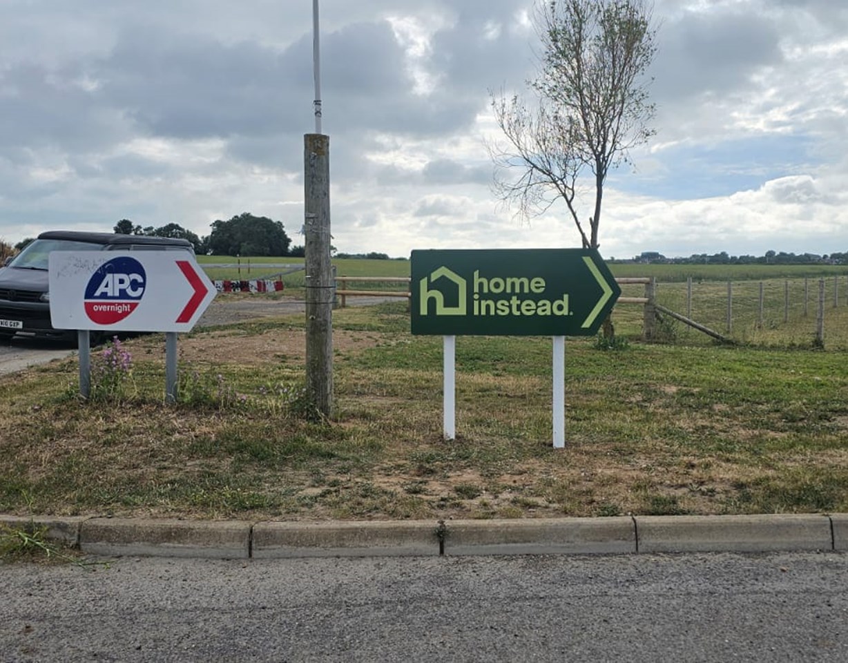 Home Instead - Post and Panel